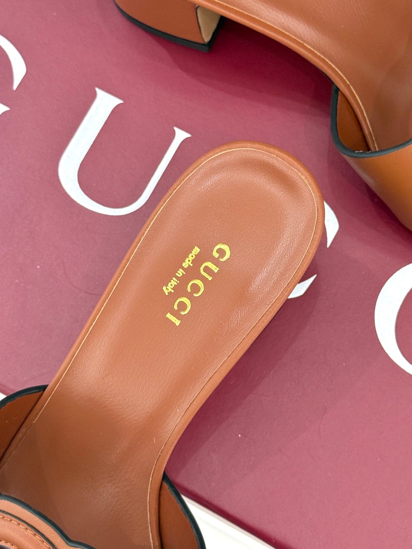 MID-HEEL MULE IN RUST BROWN CALFSKIN