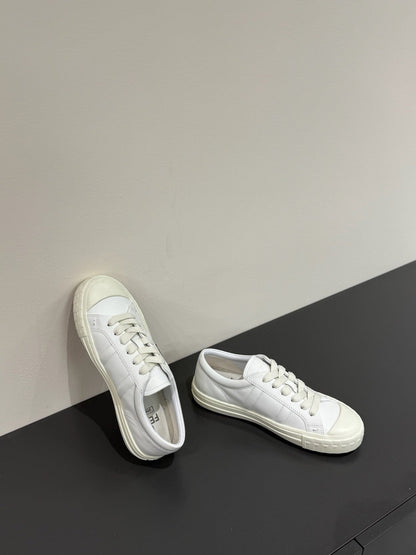 FF TRAINER SNEAKER IN WHITE CALFSKIN