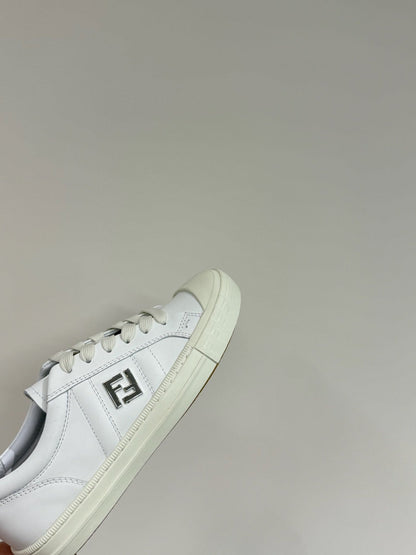 FF TRAINER SNEAKER IN WHITE CALFSKIN