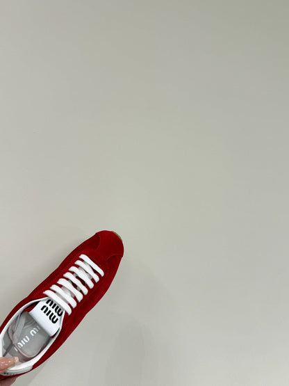 PLUME SNEAKERS IN RED SUEDE