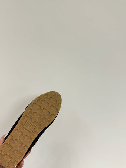 RETRO SNEAKERS IN BLACK MESH AND SUEDE