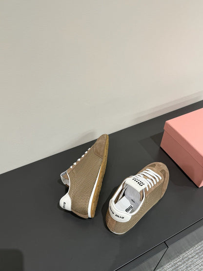 RETRO SNEAKERS IN COFFEE BROWN MESH AND SUEDE