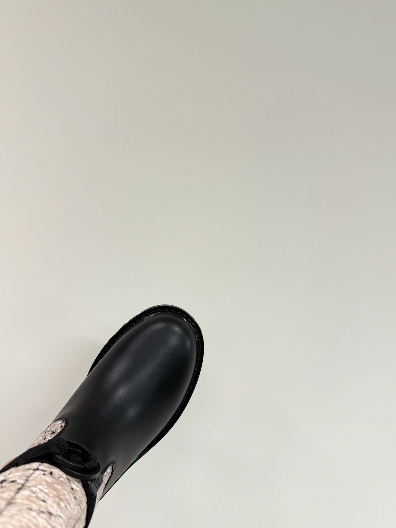 D-MAJOR BOOT TAUPE AND BLACK TECHNICAL FABRIC AND BLACK CALFSKIN