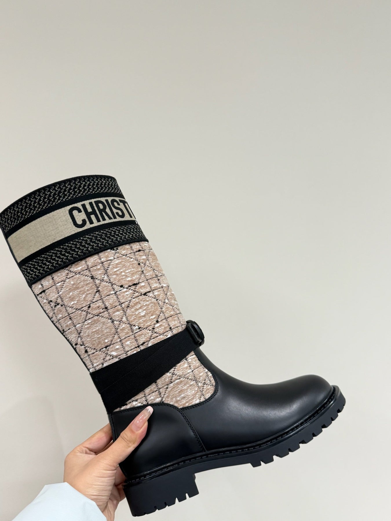 D-MAJOR BOOT TAUPE AND BLACK TECHNICAL FABRIC AND BLACK CALFSKIN