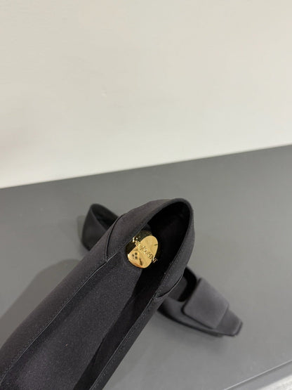 POPPY BALLET FLATS IN BLACK SILK