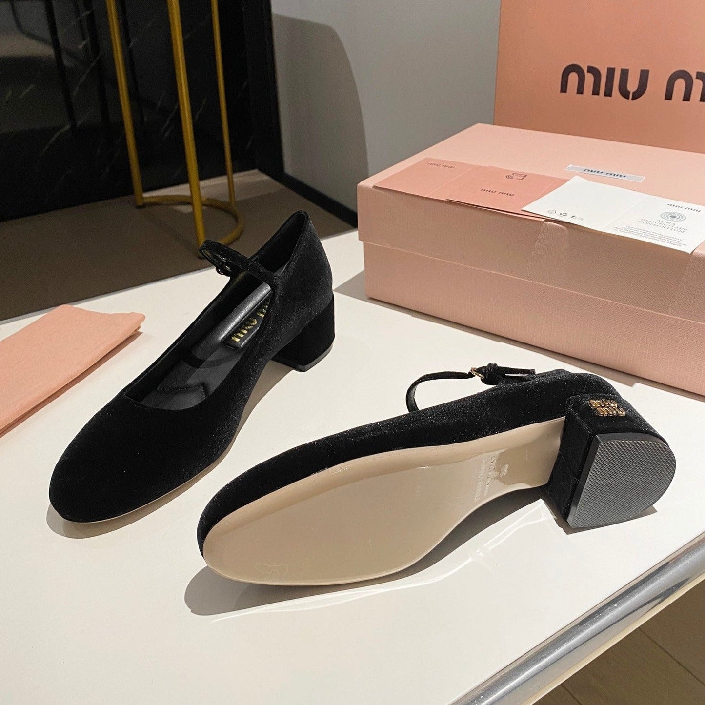 MARY JANE SHOES CLASSIC BLACK SUEDE