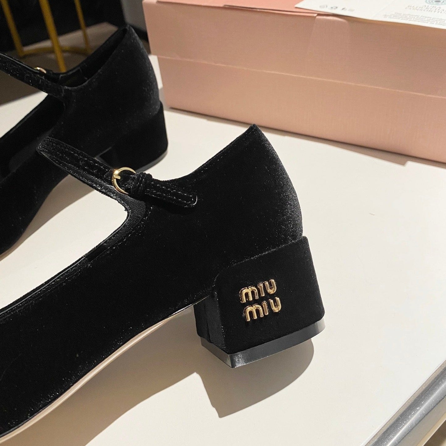 MARY JANE SHOES CLASSIC BLACK SUEDE