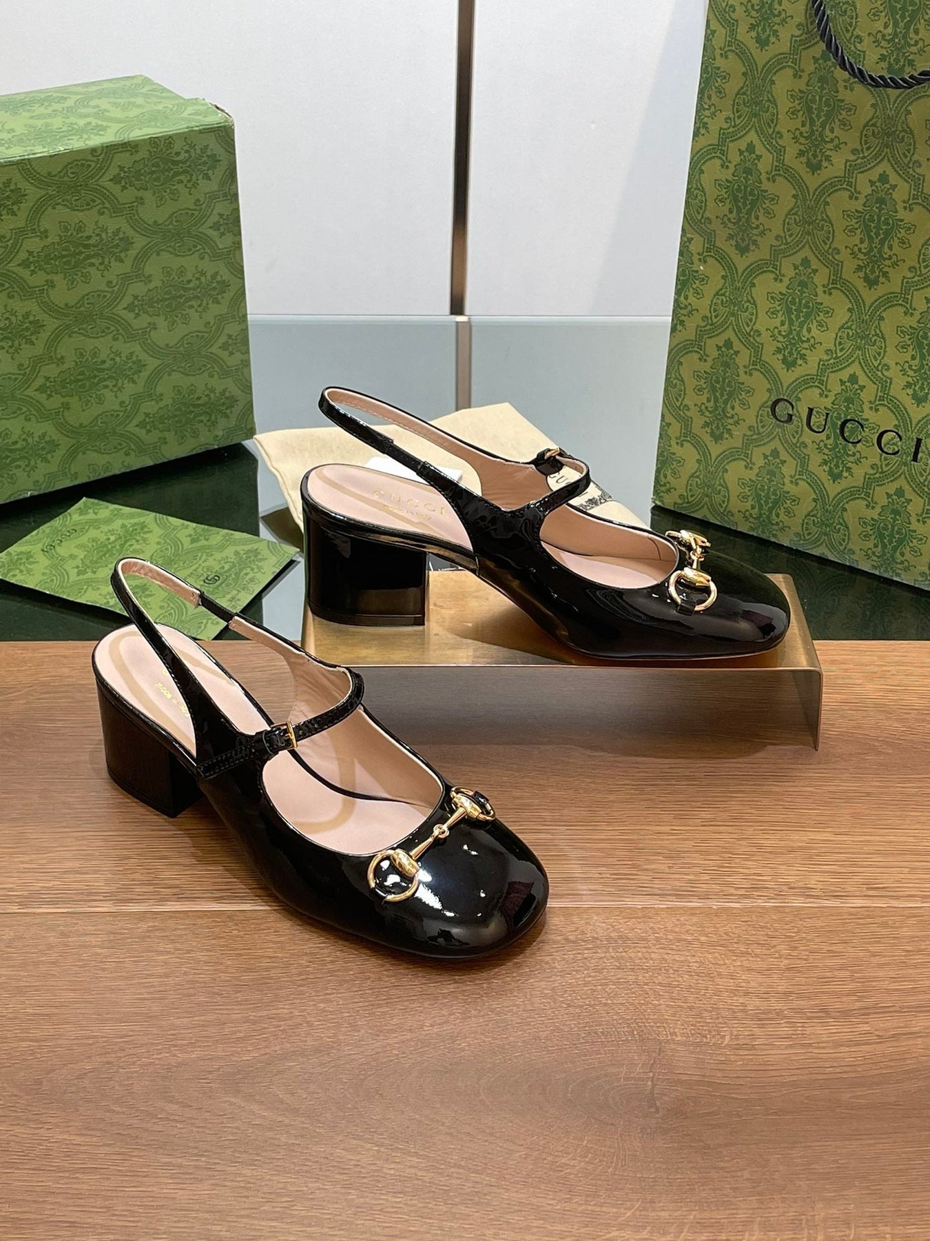 GG HORSEBIT PUMP BLACK LAMBSKIN