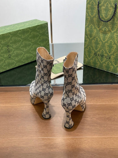 GG SHORT BOOTS 11.5 CM IN BLACK MIX BEIGE MONOGRAM JACQUARD FABRIC