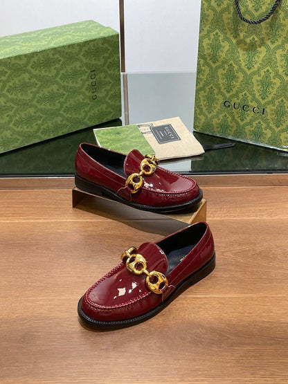 GG LOAFER SHOES IN BLOOD RED CALFSKIN WITH GOLD HARDWARE