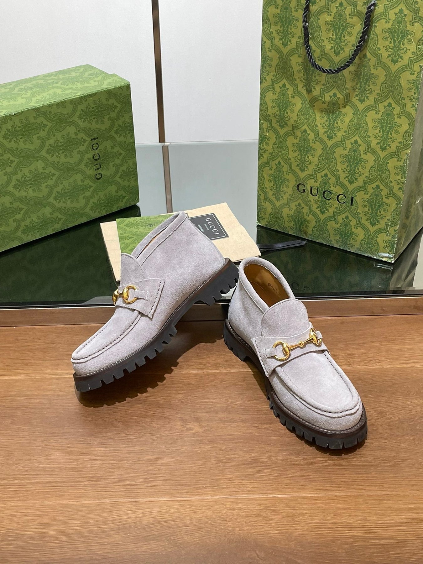 GG WOMEN'S HORSEBIT ANKLE BOOT IN KHAKI BROWN SUEDE