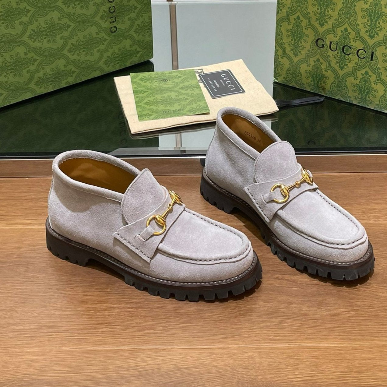 GG WOMEN'S HORSEBIT ANKLE BOOT IN KHAKI BROWN SUEDE