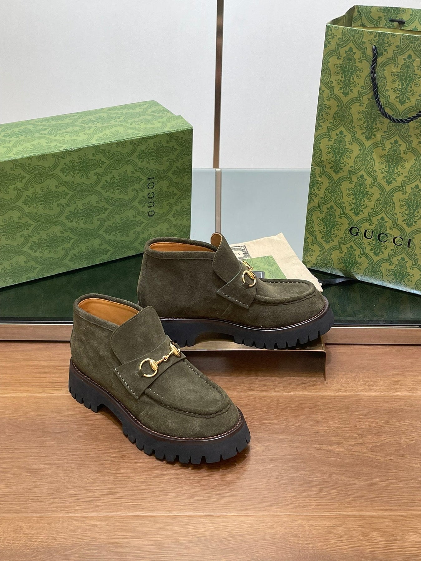 GG WOMEN'S HORSEBIT ANKLE BOOTS 4.5CM IN KHAKI GREEN SUEDE