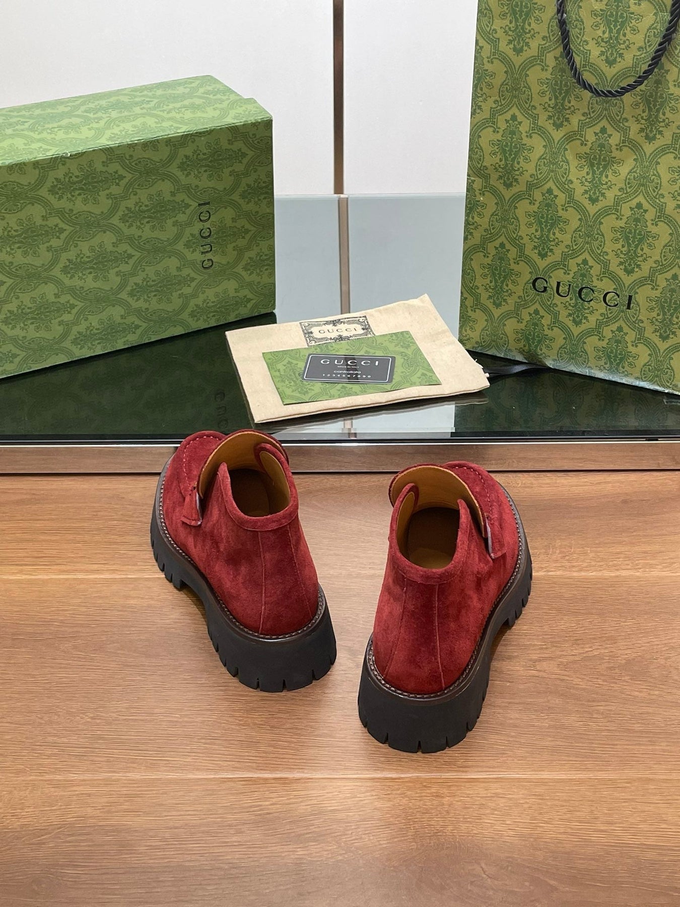 GG WOMEN'S HORSEBIT ANKLE BOOTS 4.5CM IN RED SUEDE