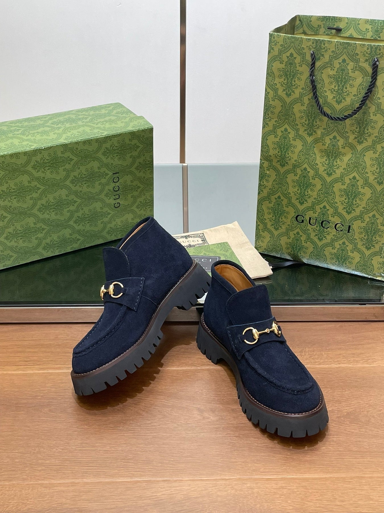 GG WOMEN'S HORSEBIT ANKLE BOOTS 4.5CM IN NAVY BLUE SUEDE