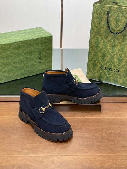 GG WOMEN'S HORSEBIT ANKLE BOOTS 4.5CM IN NAVY BLUE SUEDE