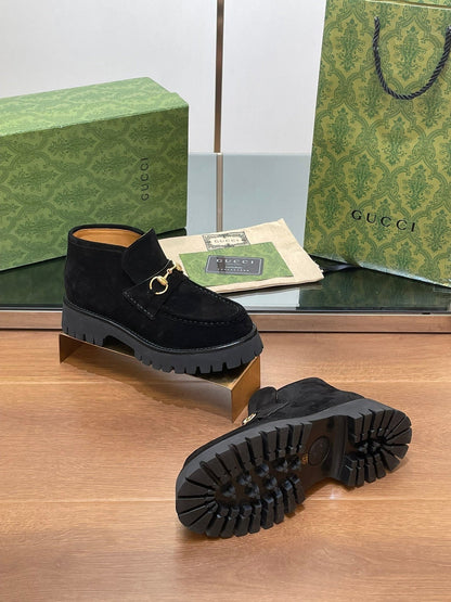 GG WOMEN'S HORSEBIT ANKLE BOOTS 4.5CM IN BLACK SUEDE