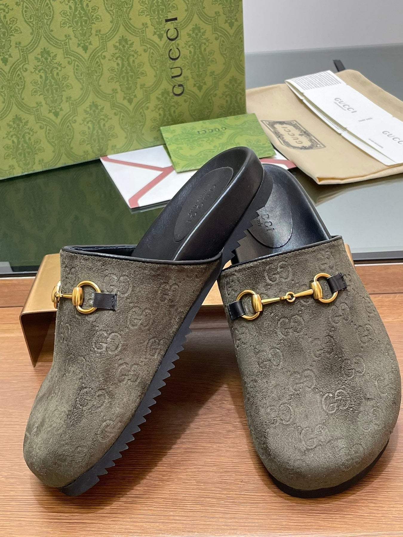 GG HORSEBIT MULE IN KHAKI GREEN EMBOSSED SUEDE AND SHEEPSKIN LINING
