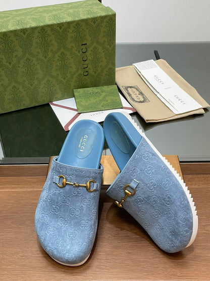 GG HORSEBIT MULE IN LIGHT BLUE EMBOSSED SUEDE AND SHEEPSKIN LINING