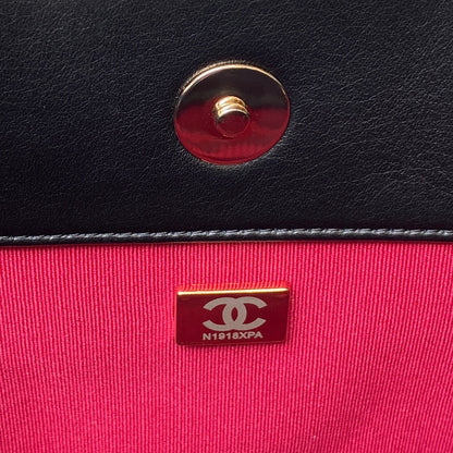 CC LARGE 33 HOBO SHOPPING BAG IN BLACK CALFSKIN