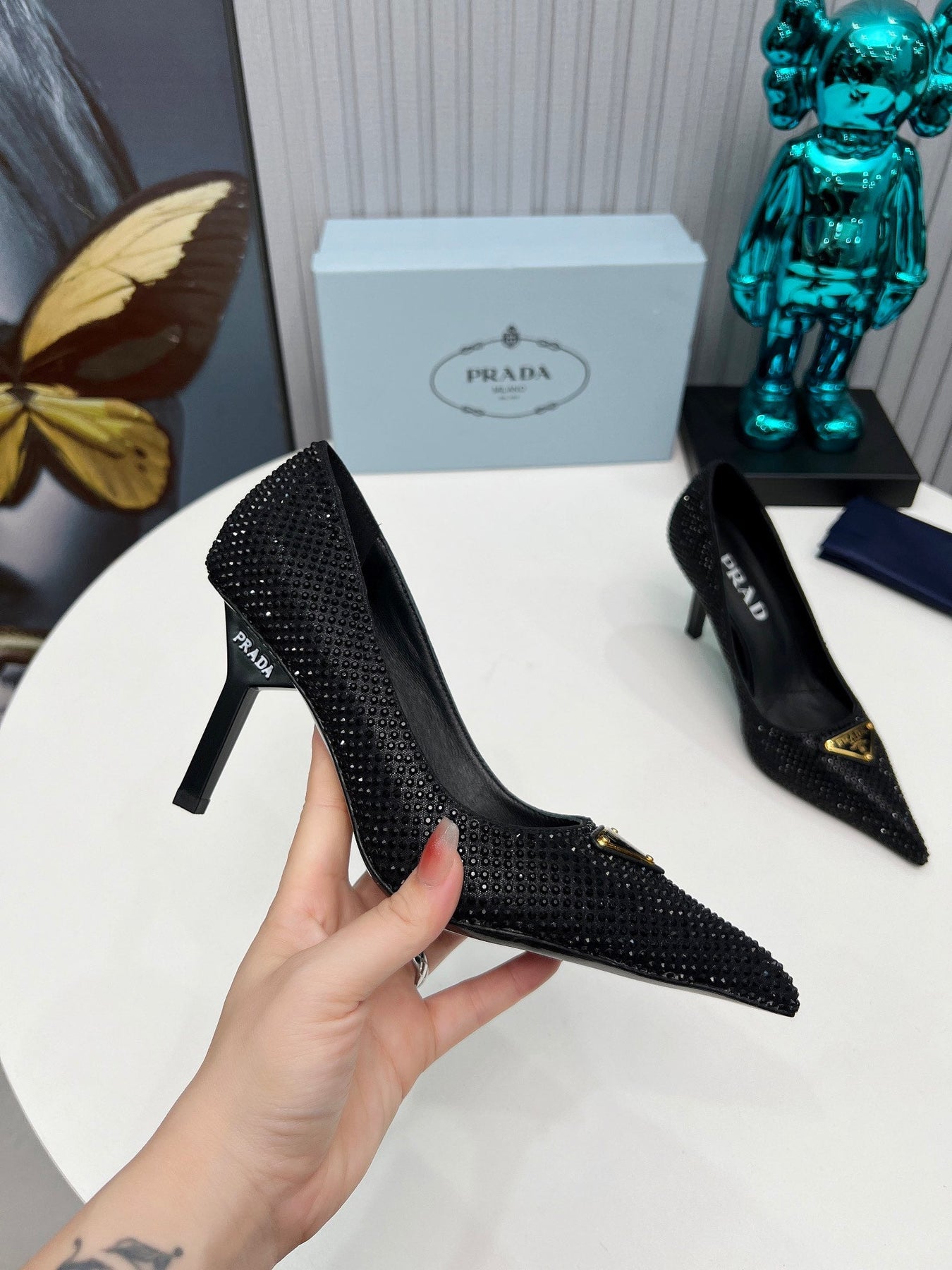 CRYSTAL HIGH-HEEL PUMPS IN BLACK SATIN WITH TRIANGLE LOGO