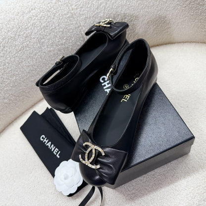 MARY JANE SHOES BLACK LAMBSKIN WITH BOW