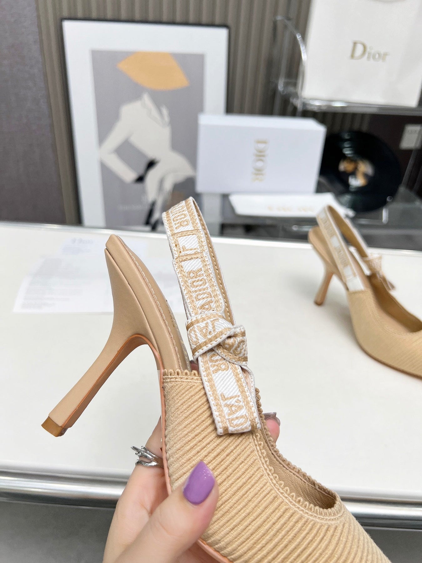 J'ADIOR SLINGBACK PUMP NATURAL RAFFIA AND BEIGE EMBROIDERED COTTON 10 CM