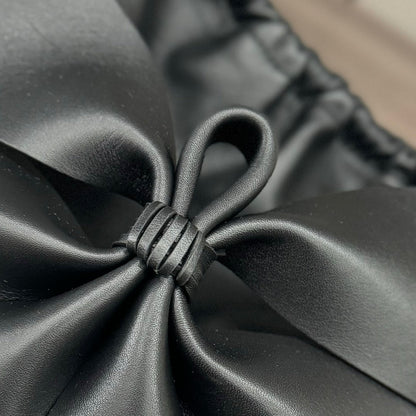 LOE 27 HAMMOCK COMPACT BAG IN BLACK CALFSKIN