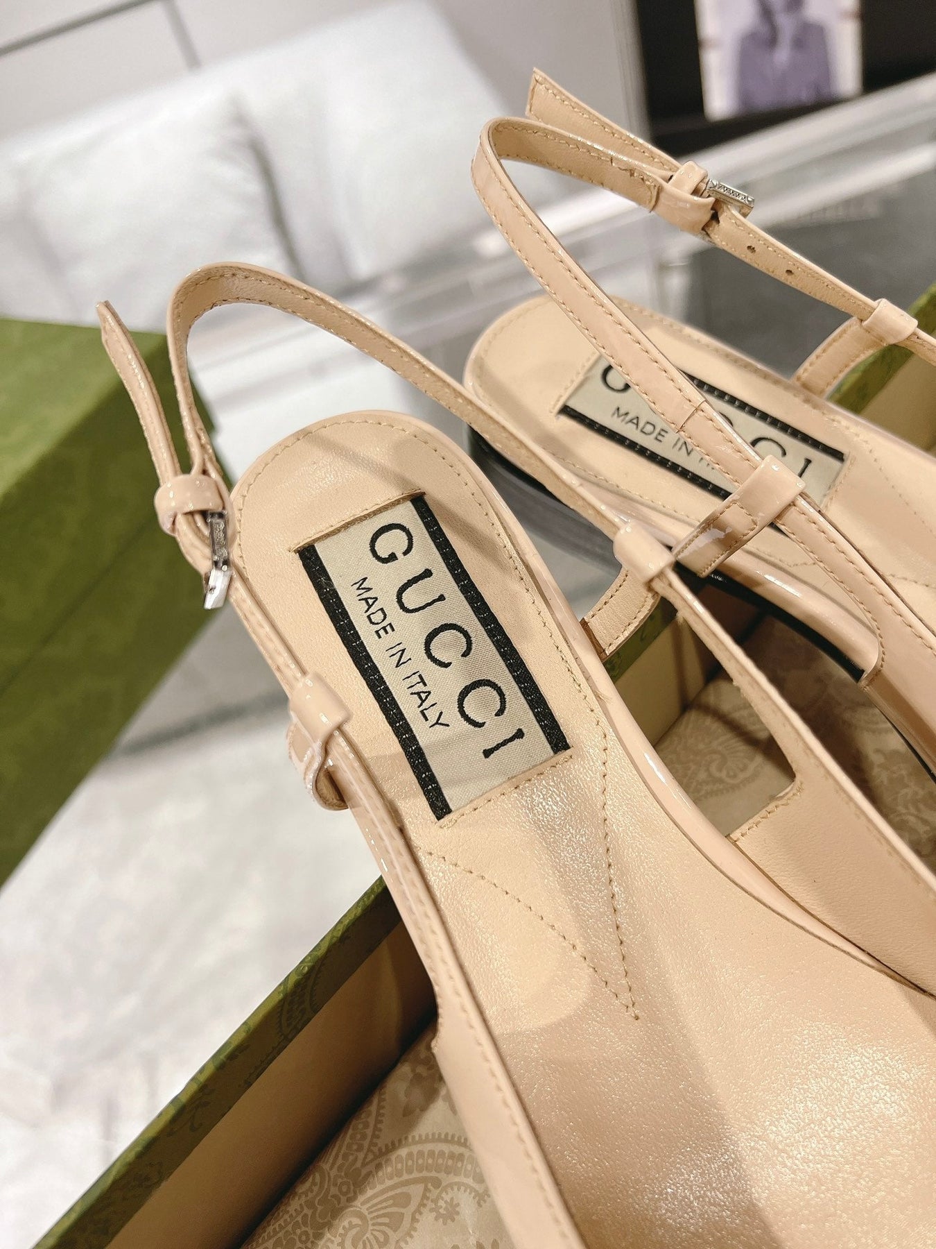 METALIC SLINGBACK FLATS IN TAN BEIGE CALFSKIN