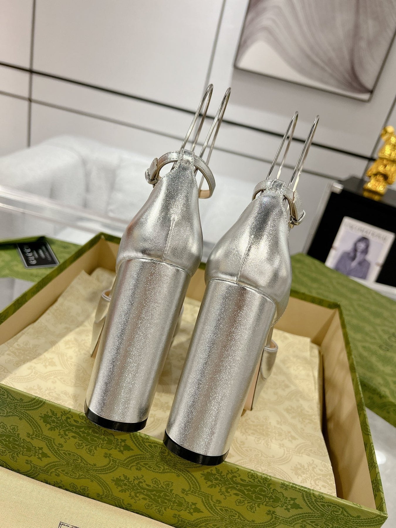 GG CRYSTALS PLATFORM PUMPS SILVER CALFSKIN