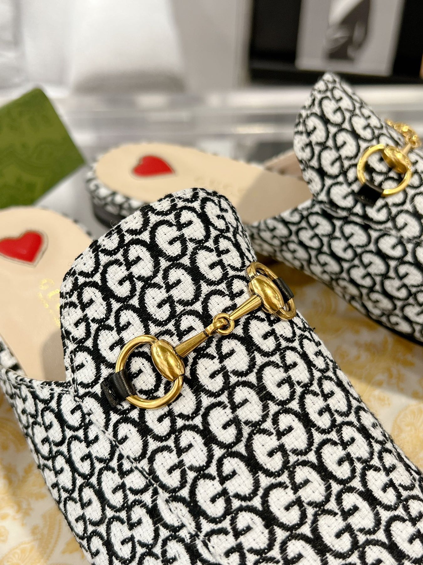 MEN'S MULE WITH HORSEBIT IN BLACK MIX WHITE MONOGRAM JACQUARD FABRIC