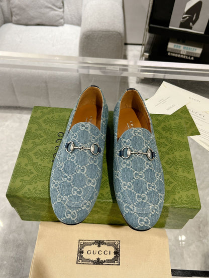 MEN'S LOAFER WITH HORSEBIT IN SAPHIRE BLUE MONOGRAM JACQUARD FABRIC