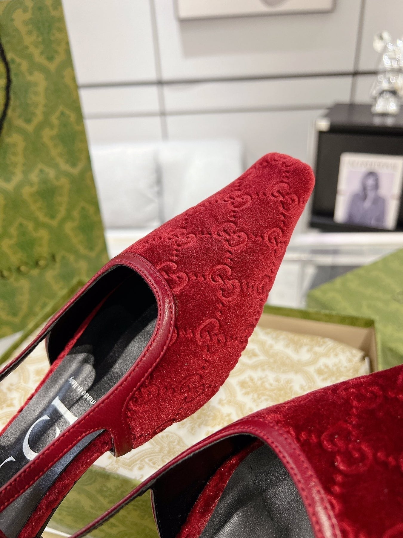 GG SLINGBACK FLATS CHERRY VELVET
