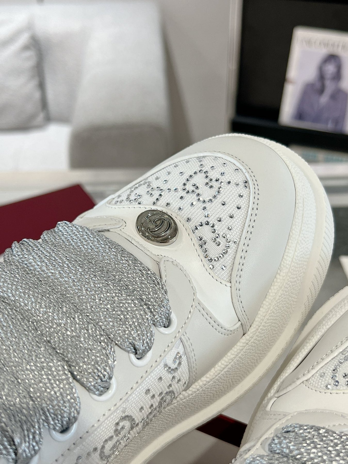 GG SCREENER SNEAKER WITH CRYSTALS IN IVORY BEIGE MIX RHINO GRAY CALFSKIN