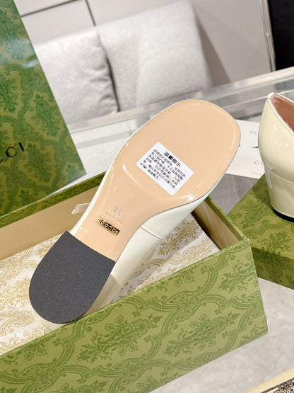 HORSEBIT MARY JANE HEEL IN WHITE CALFSKIN GOLD HARDWARE