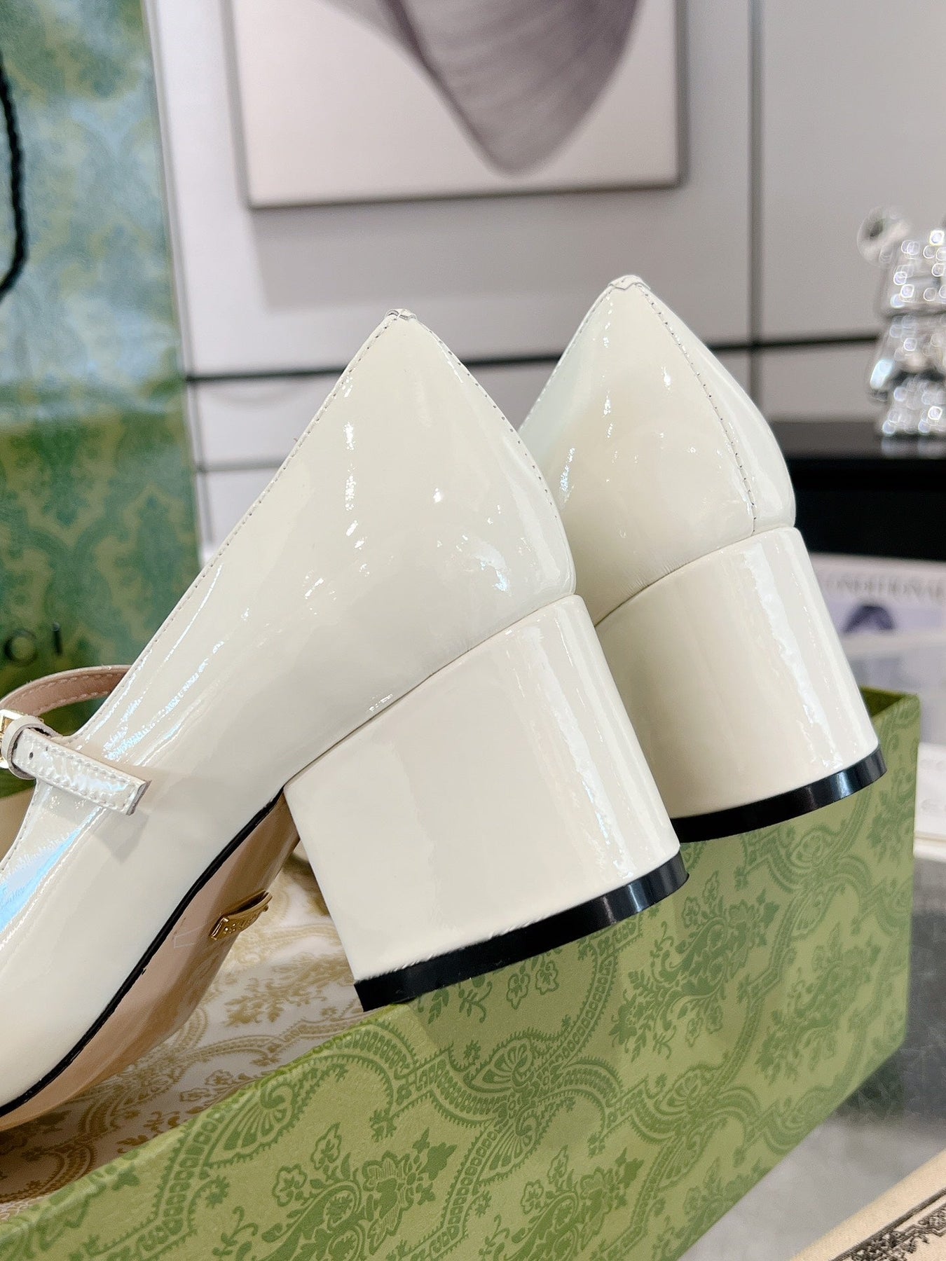 HORSEBIT MARY JANE HEEL IN WHITE CALFSKIN GOLD HARDWARE