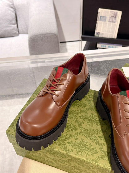 GG LACE-UP LOAFER WITH WEB IN CARAMEL BROWN SHINY LEATHER