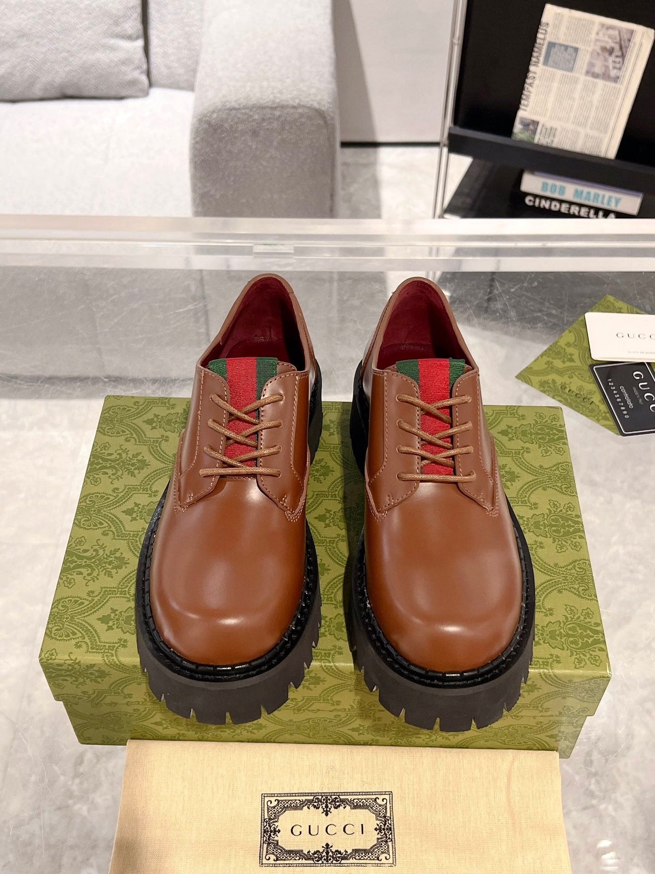 GG LACE-UP LOAFER WITH WEB IN CARAMEL BROWN SHINY LEATHER