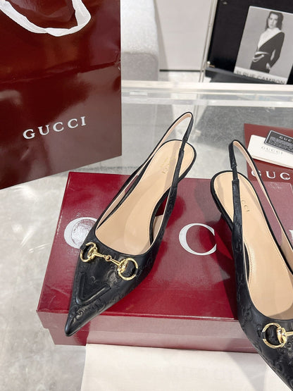 GG MID-HIGH SLINGBACK 4.5 CM IN BLACK GLOSSY EMBOSSED SUEDE AND SHEEPSKIN LINING