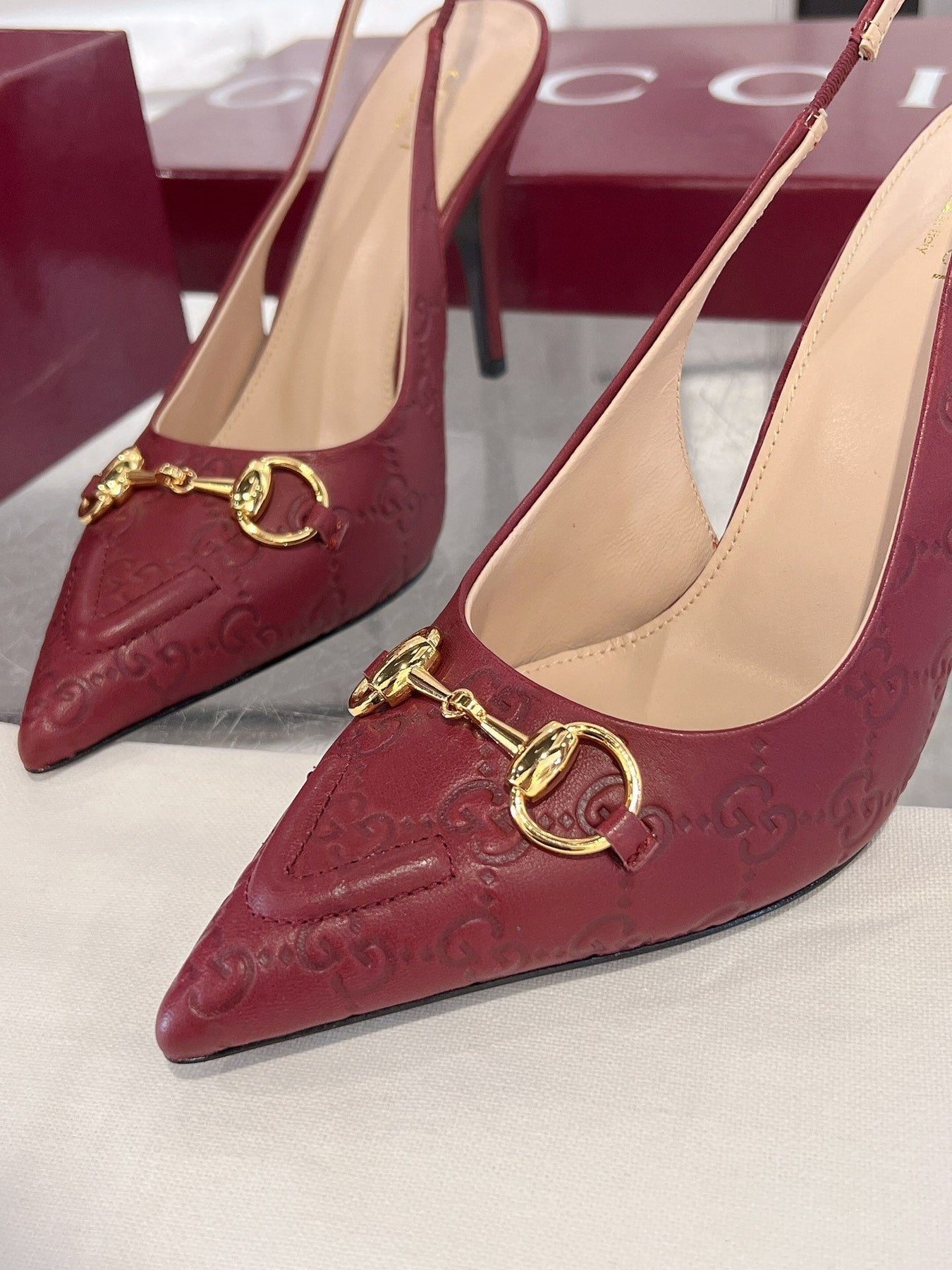 GG HIGH SLINGBACK 10.5 CM IN WINE RED GLOSSY EMBOSSED SUEDE AND SHEEPSKIN LINING