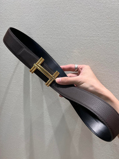 HM TRAVERSE BELT BUCKLE & REVERSIBLE CHOCOLATE BROWN AND BLACK LEATHER STRAP 38 MM GOLD HARDWARE