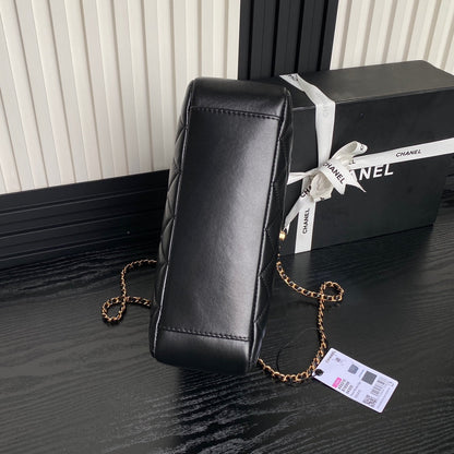 MAXI SHOULDER BAG CHAIN STRAP 28 IN BLACK CALFSKIN GOLD-TONE METALLIC