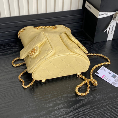 CRUISE DRAWSTRING BACKPACK 24 IN YELLOW LAMBSKIN GOLD-TONE METALLIC