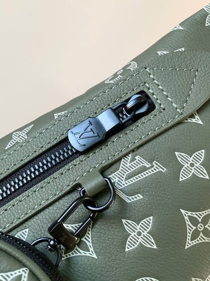 DUO CROSSBAG BAG 42 IN GREEN AND WHITE MONOGRAM SHADOW COWHIDE