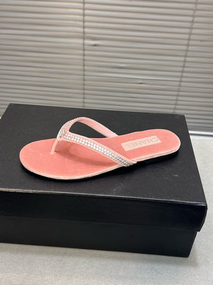 CRYSTAL THONG SANDAL IN FLAMINGO PINK SUEDE