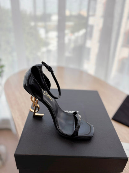 CLASSIC HIGH HEELS 10 CM IN BLACK PATENT CALFSKIN