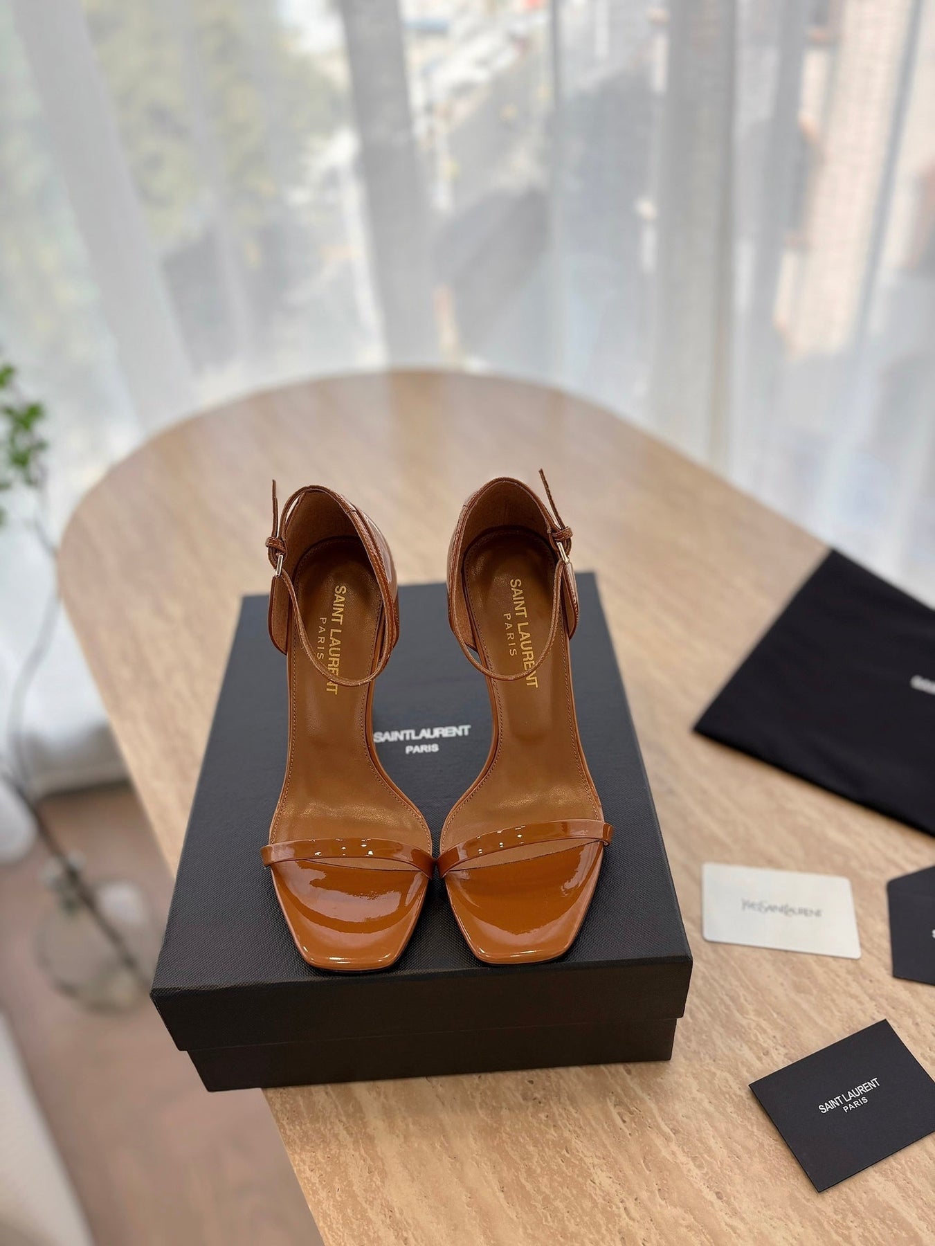 CLASSIC HIGH HEELS 10 CM IN BRONZE BROWN PATENT CALFSKIN