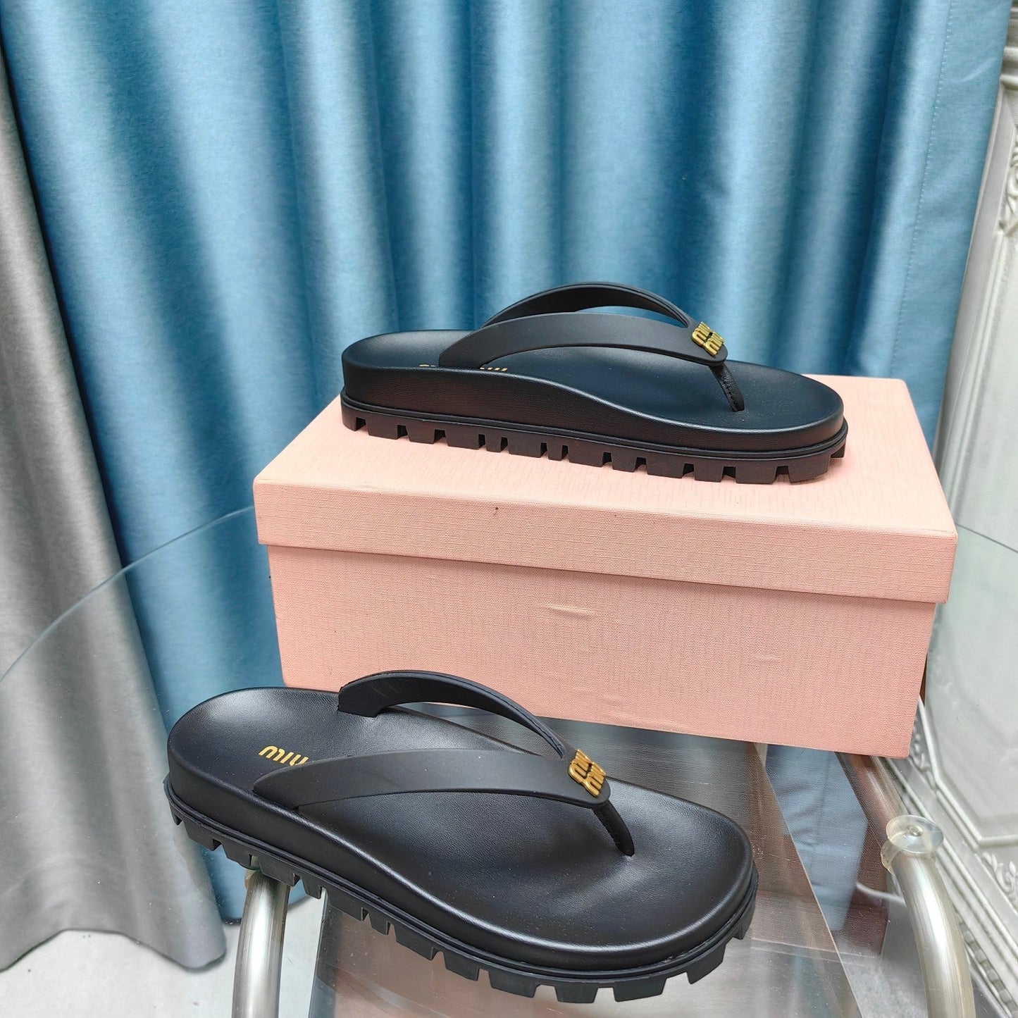 Flip Flop Sandals Black Calfskin