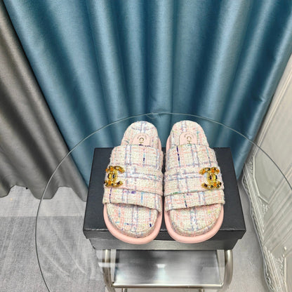 PLATFORM HEELS SANDALS IN LIGHT PINK TWEED