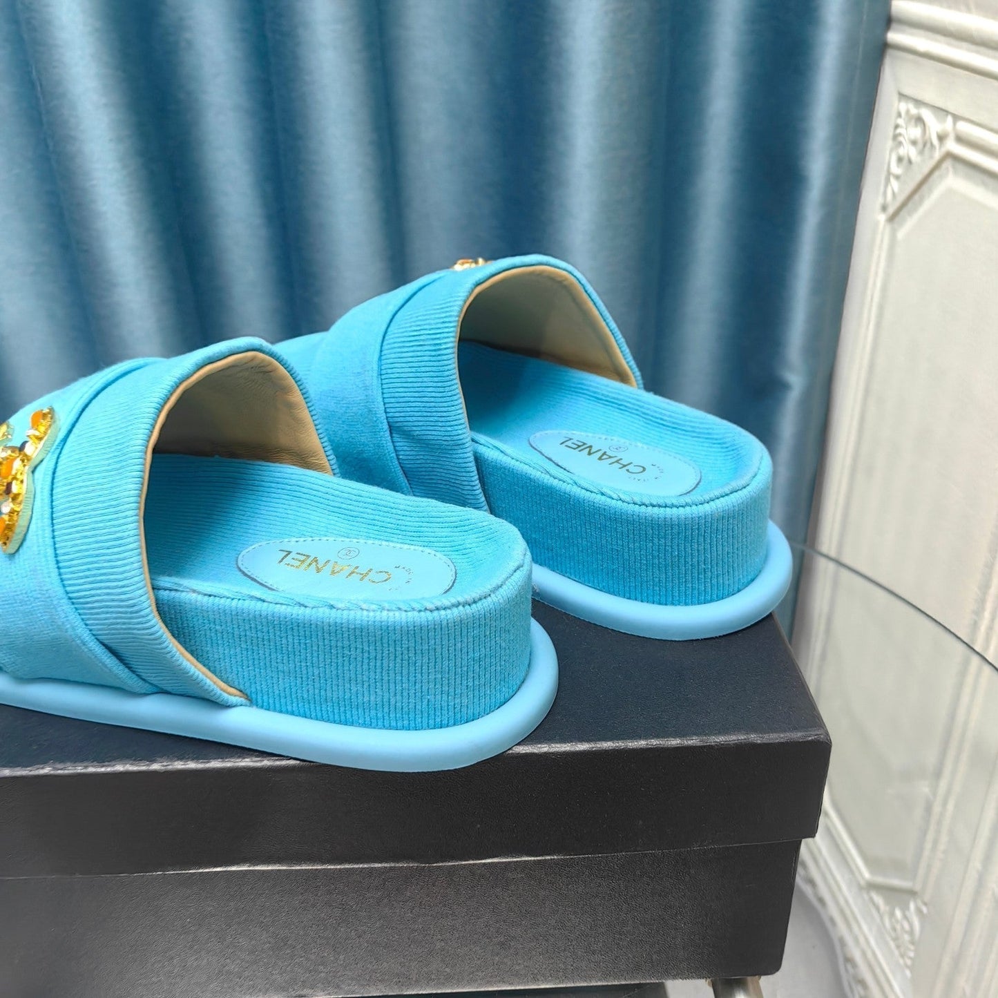 PLATFORM HEELS SANDALS IN SAPPHIRE BLUE WOOLEN FABRIC